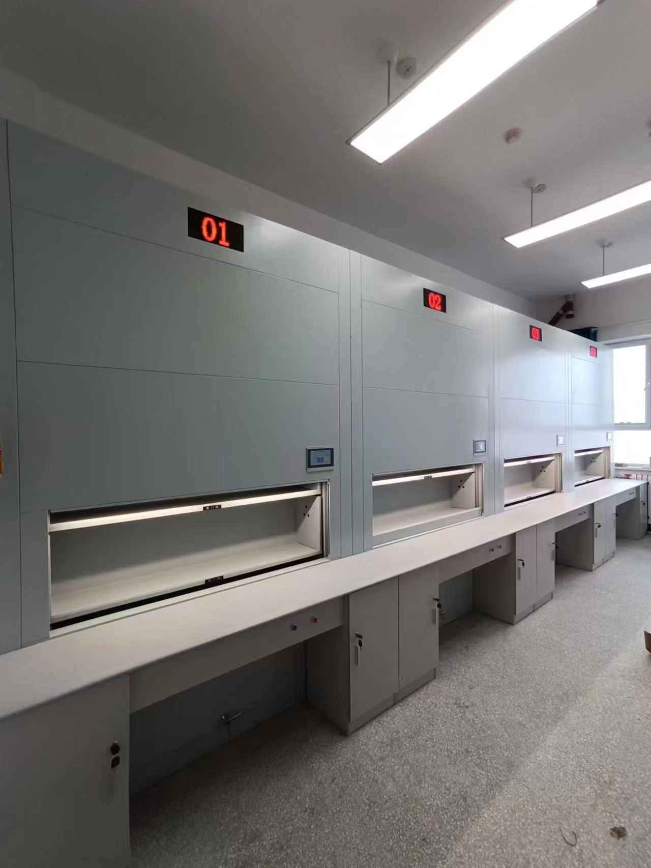 自动选层档案柜与传统档案柜，如何选择？