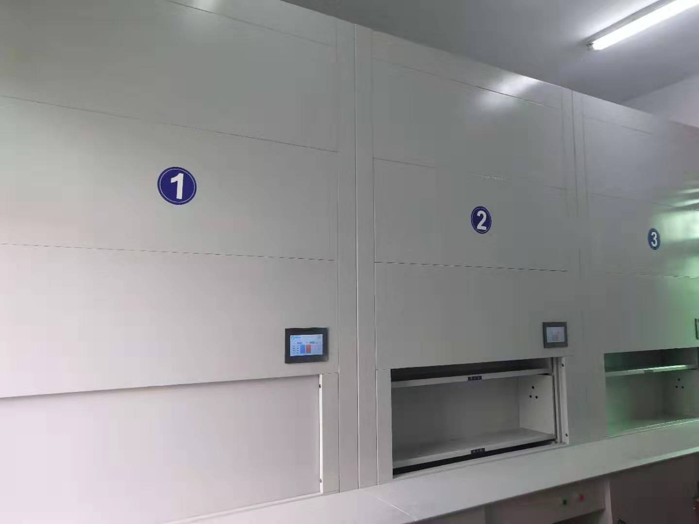 什么是智能回转柜？智能回转柜的优点有哪些？「虎恒智能」